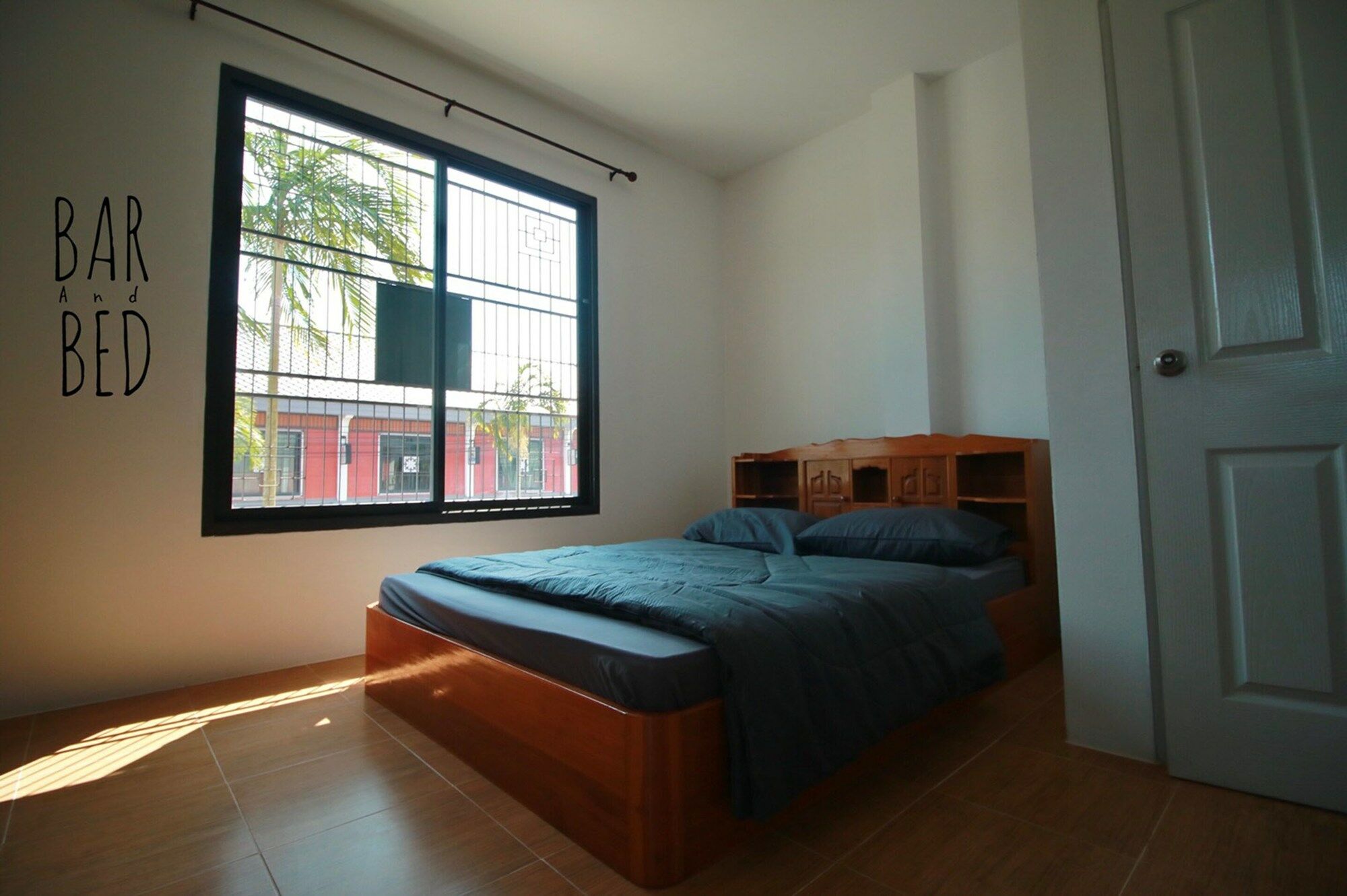 Barandbed Urt Hostel Surat Thani Luaran gambar